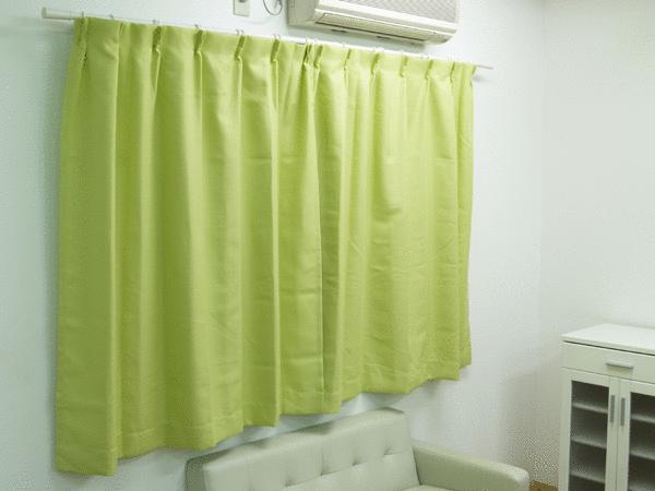 窗帘脏了不用拆下来怎么清洗,窗帘脏了不洗