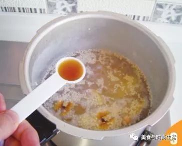 这样做粥，鲜美营养，香浓爽滑，温润又养胃，学会做给家人喝