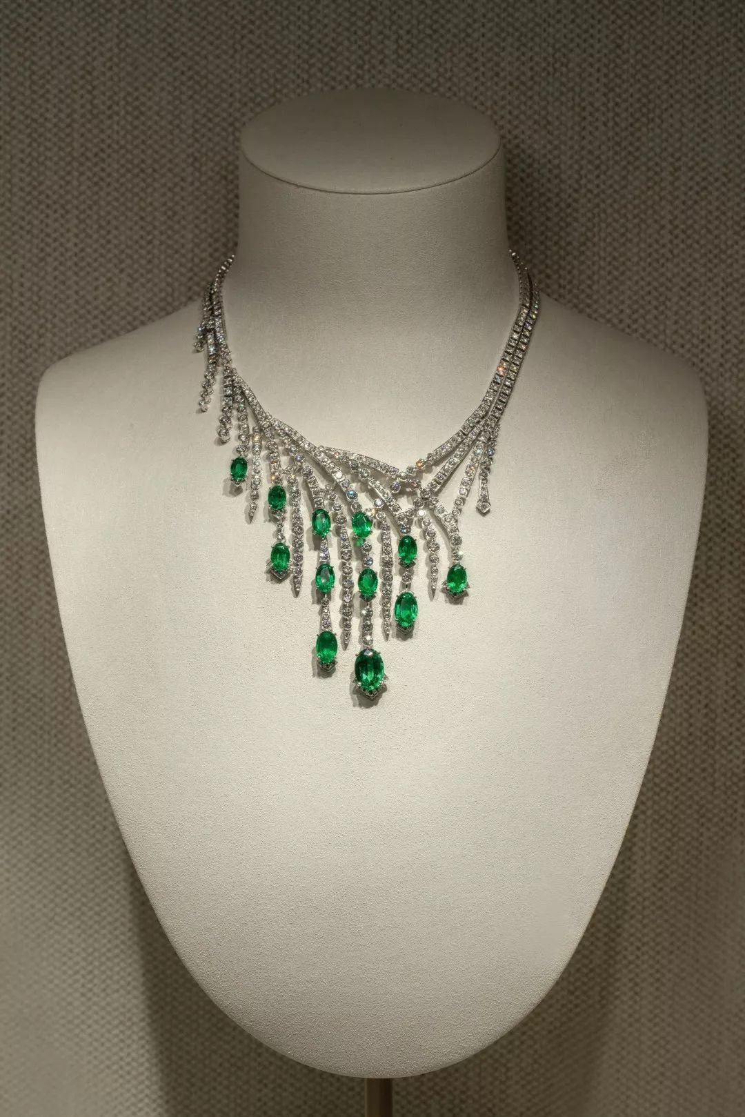 宝石之美，灿若星辰