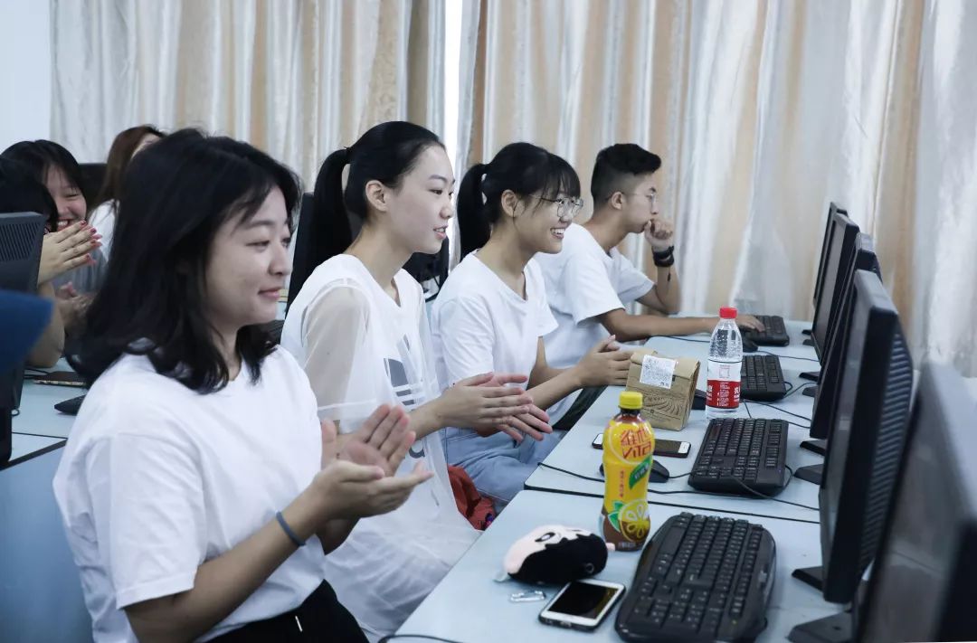 和室友相处不好怎么办,你和室友的关系