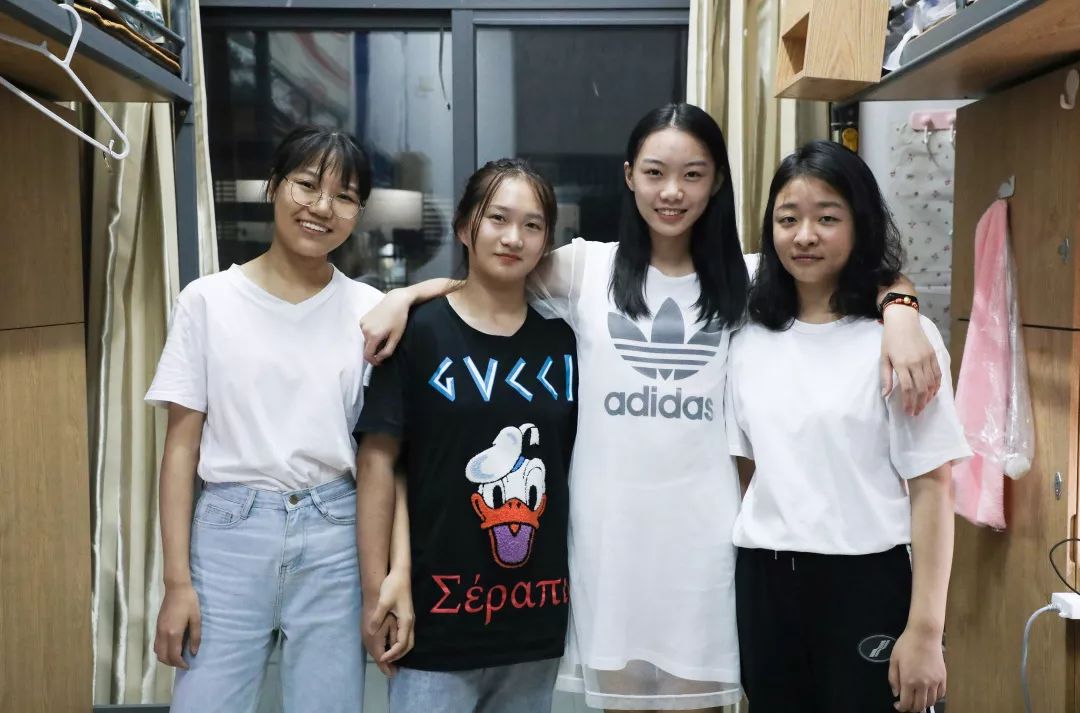 和室友相处不好怎么办,你和室友的关系