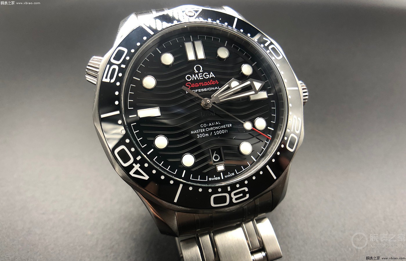 欧米茄海马300米,适合国人的名表