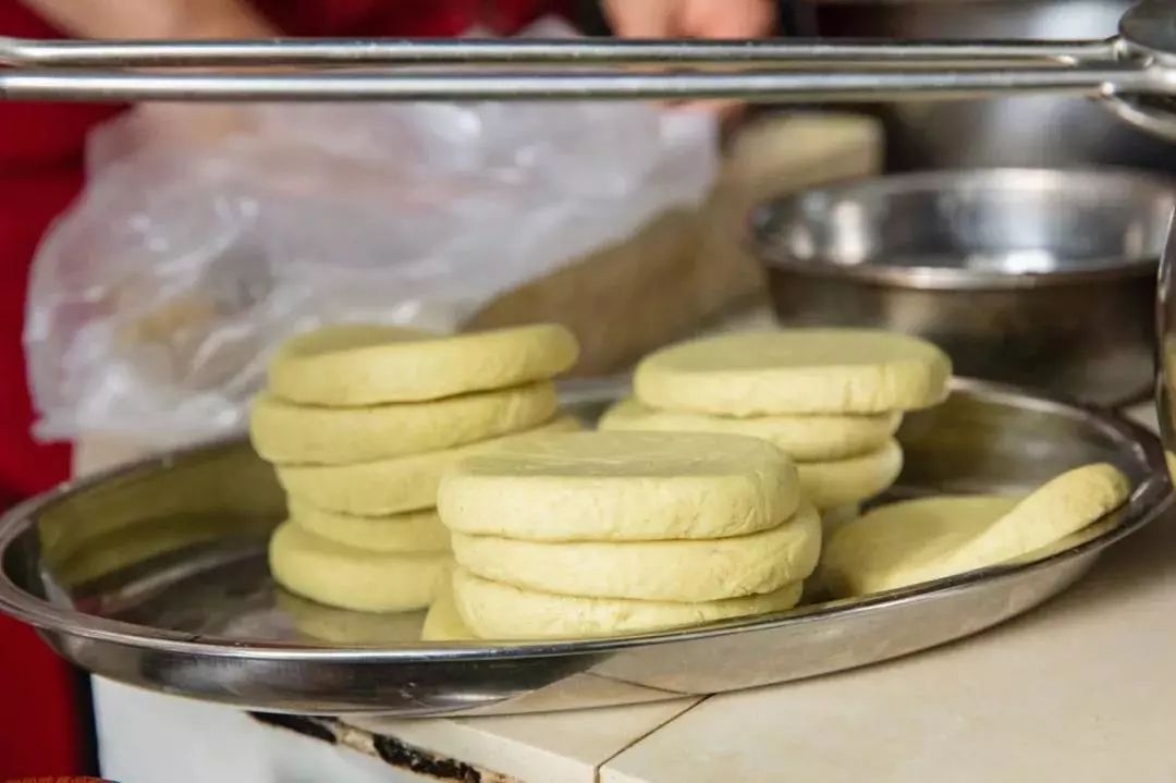 记忆里的昆明,昆明荞酒