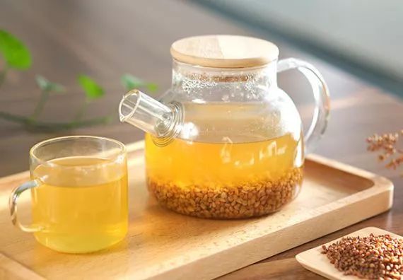 记忆里的昆明,昆明荞酒