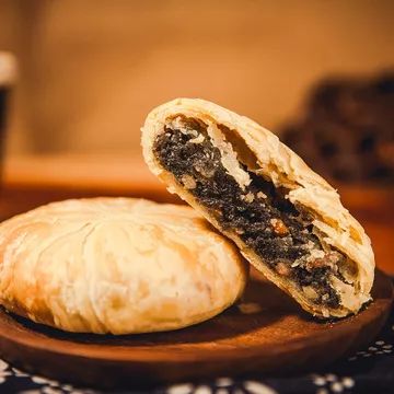 快看！五仁、豆沙、椒盐...余杭的每个时代都是一款月饼哦~