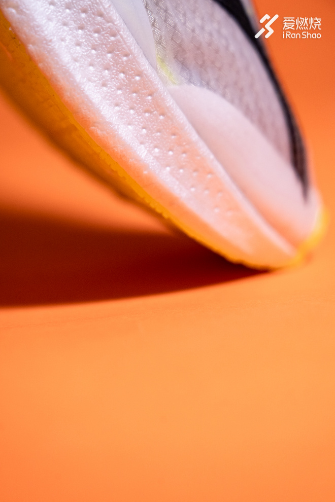 李宁马拉松专业跑鞋推荐飞电跑鞋,李宁竞速跑鞋哪个系列最好