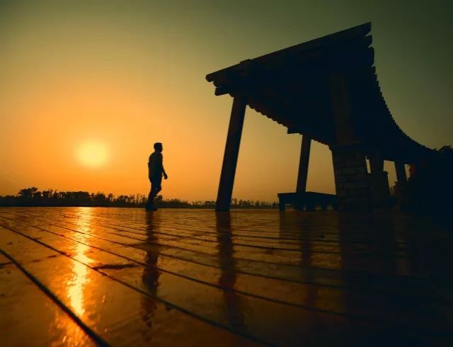 什邡,我想和你谈一辈子恋爱