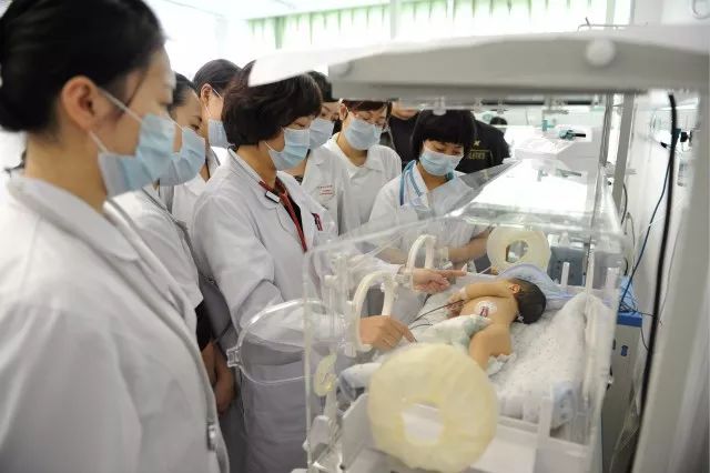 什邡,我想和你谈一辈子恋爱