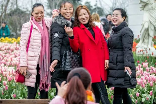 什邡,我想和你谈一辈子恋爱