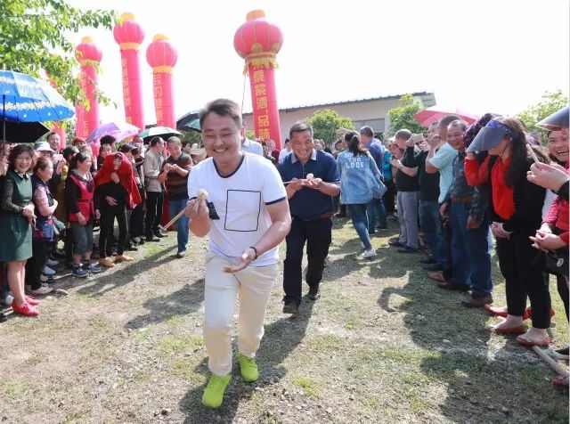 什邡,我想和你谈一辈子恋爱