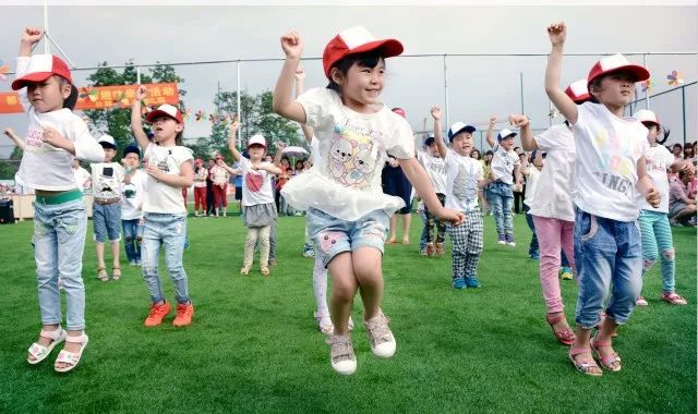 什邡,我想和你谈一辈子恋爱