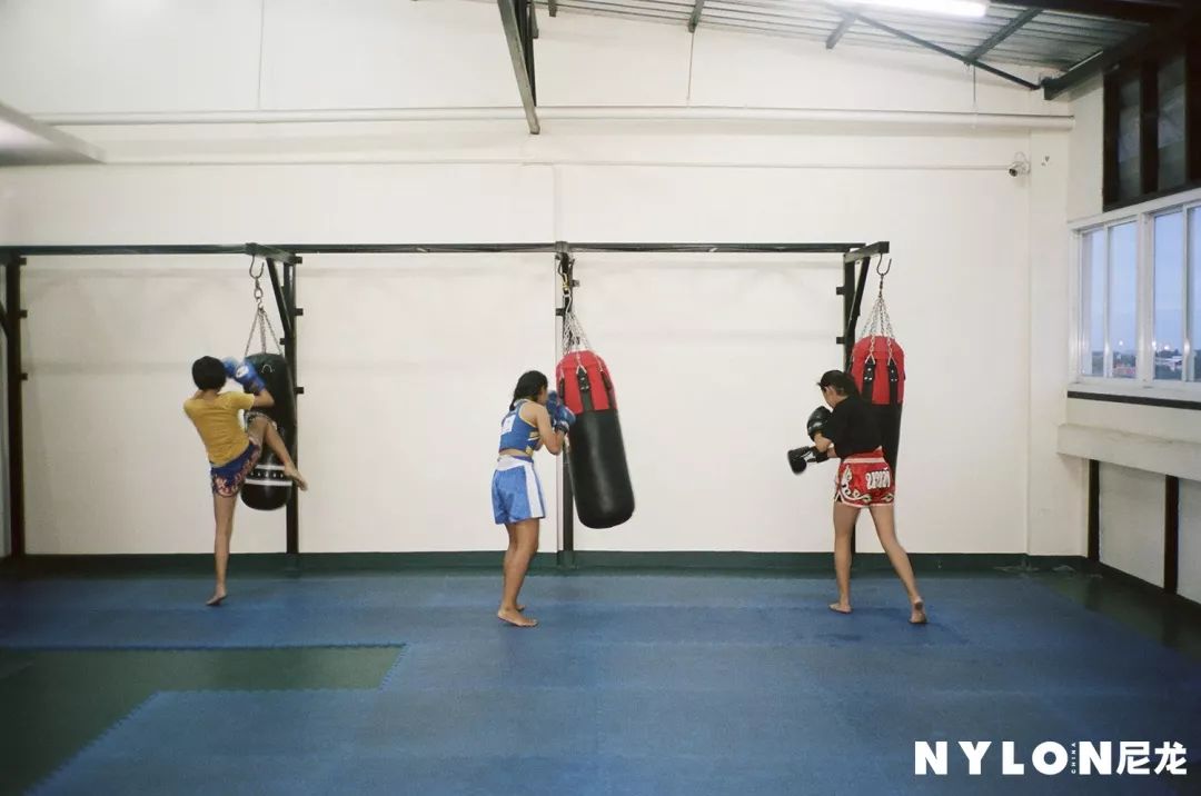 泰拳女人能打吗,女的能打泰拳吗