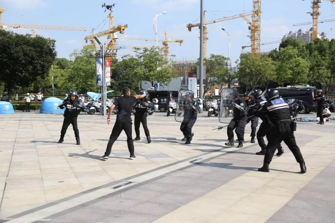 太仓有人“持刀砍人”“投放爆炸物”？是时候亮出“绝招”了