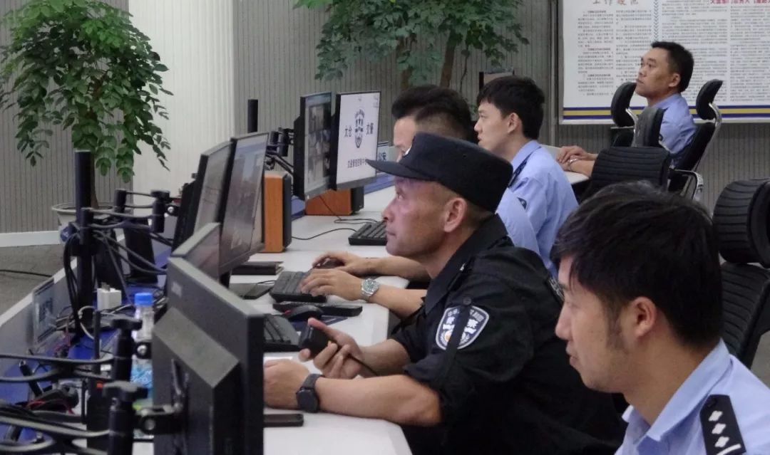 太仓有人“持刀砍人”“投放爆炸物”？是时候亮出“绝招”了