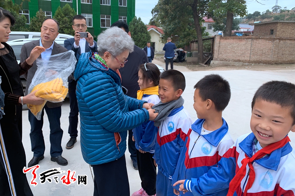 众善堂（香港）有限公司为麦积区残疾人捐赠爱心