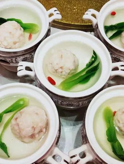 限时七天！上海宁一定要赶紧收下这波来自泰州靖江的美食暴击，来吸一口会跳舞的蟹黄汤包！鲜入心扉