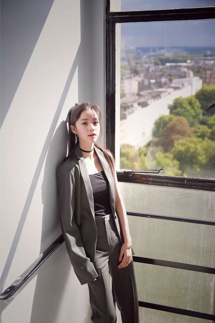 继杨幂之后的又一带货女王出现,带货女王杨幂有多厉害