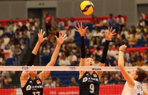 李连杰全国武术大会,全国第一届武术大赛李连杰