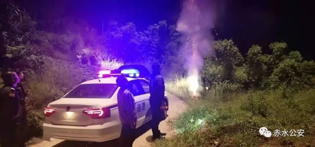 【双提升专栏】重庆老人采竹笋被困深山警民搜寻6小时成功营救