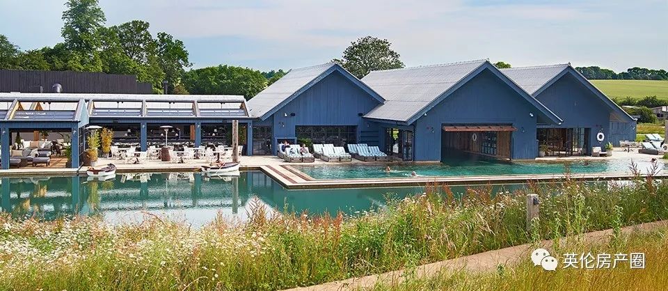 哈里梅根设计师为接皇室单,烂尾前客户,遭前客户起诉索赔