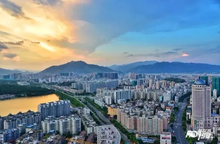 星湖广场东边规划,星湖广场东侧地块规划