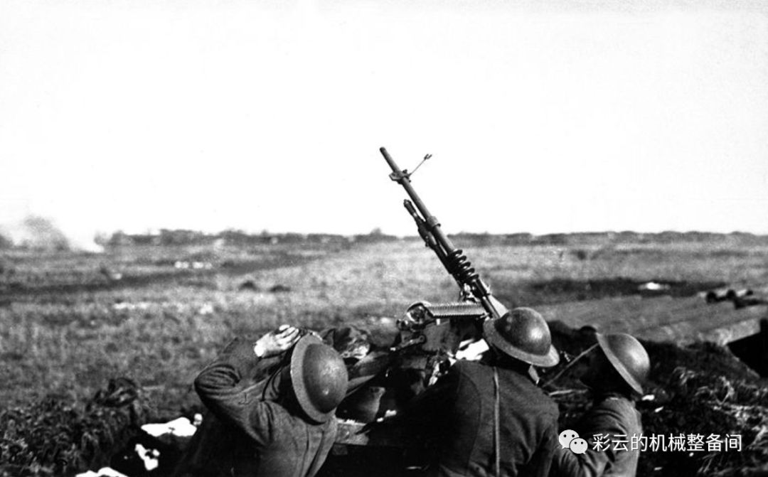 哈奇开斯重机枪1914,哈奇开斯重机枪二战