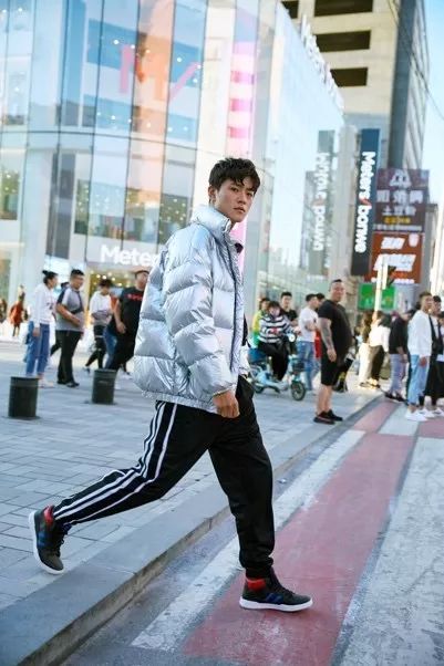 美特斯邦威羽绒服长款蓝绿色,美特斯邦威羽绒服199两件测评