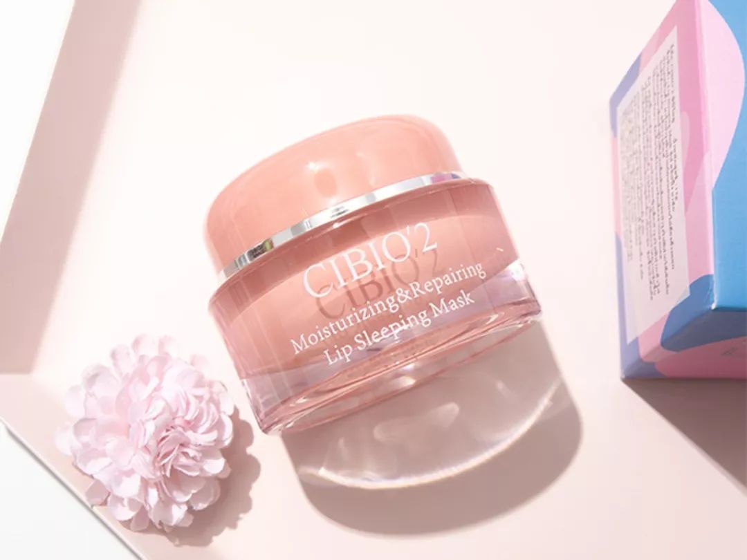 麻范儿好物|10秒卖出4万瓶！明星网红纷纷推荐，没有它，涂再好的口红也没用