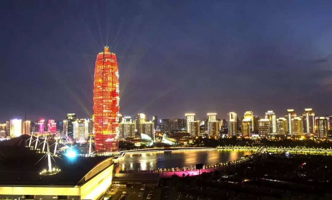 现在郑州越来越美,未来一个月的郑州长这样