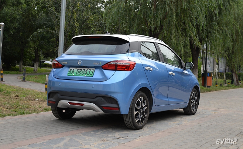 江铃易至ev3首秀,江铃易至ev3新能源