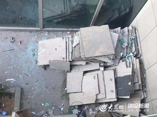 保利广场最近开了什么,保利商业广场现状