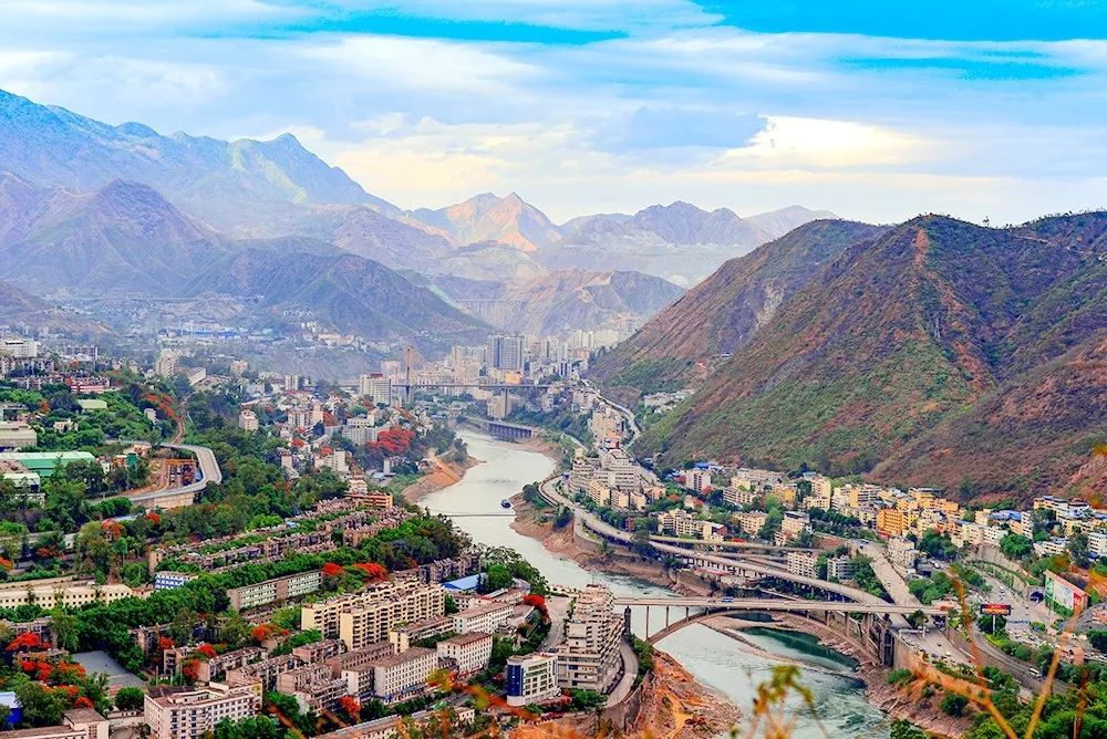 壮丽70年奋斗新时代的相关资料,攀钢发展历程