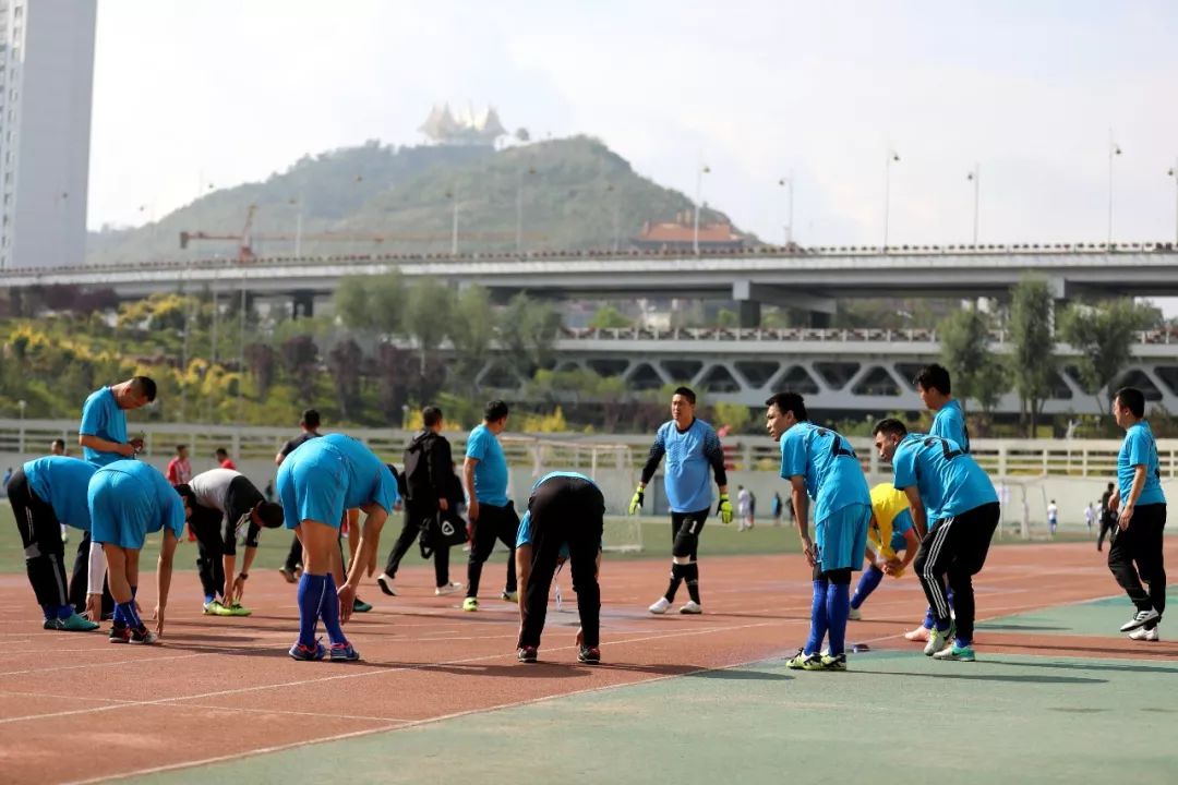 足球赛依旧精彩,今日足球比赛所有赛程表最新