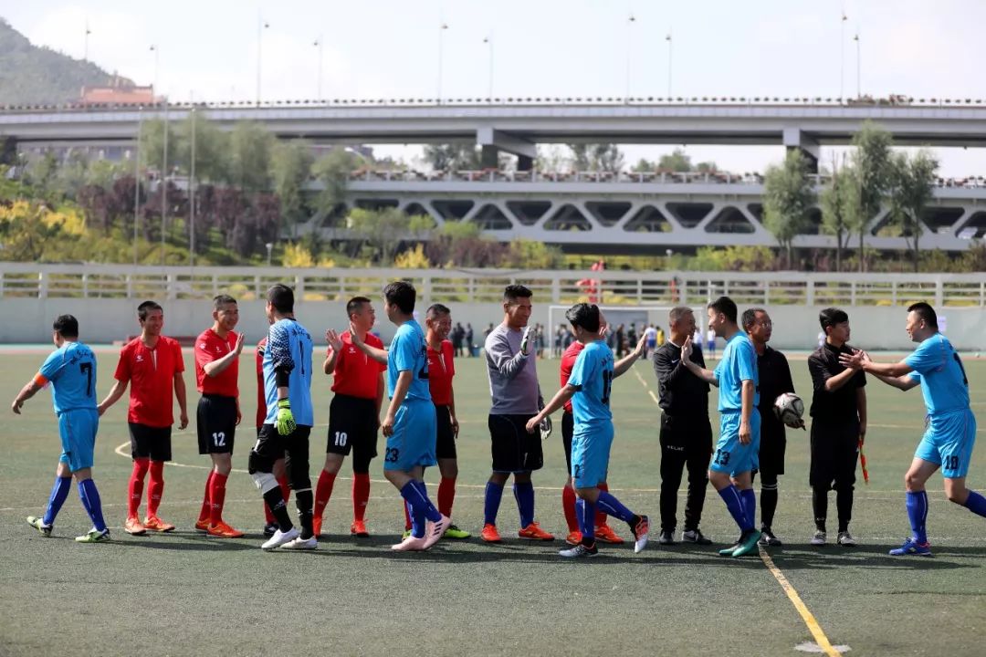 足球赛依旧精彩,今日足球比赛所有赛程表最新