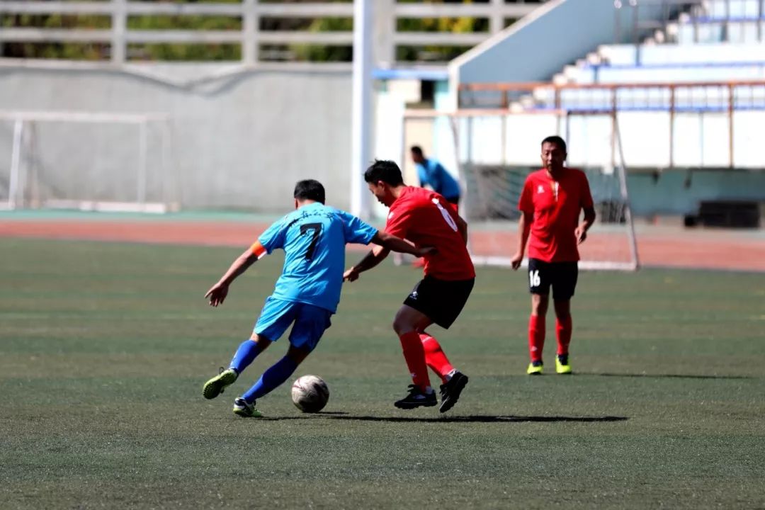 足球赛依旧精彩,今日足球比赛所有赛程表最新