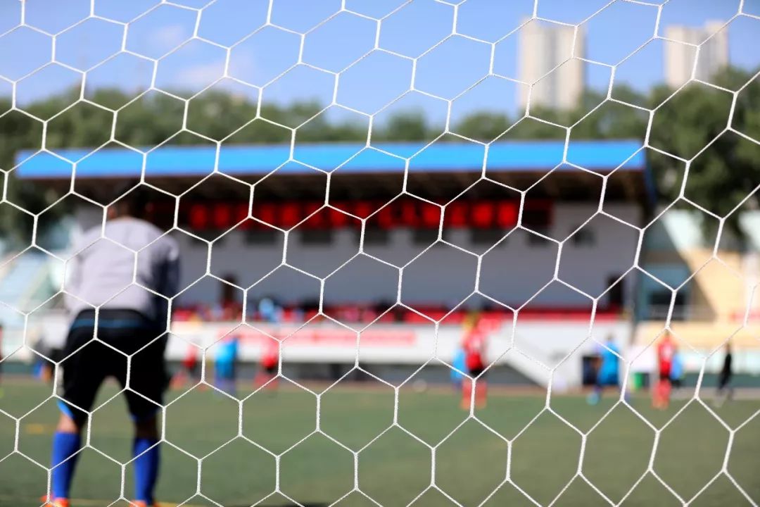 足球赛依旧精彩,今日足球比赛所有赛程表最新