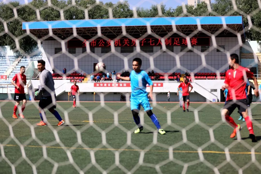 足球赛依旧精彩,今日足球比赛所有赛程表最新