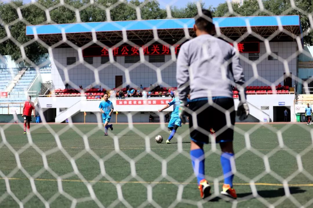 足球赛依旧精彩,今日足球比赛所有赛程表最新