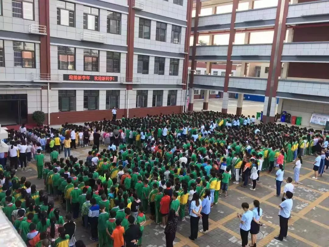 教育更好,医疗更优,一起为西安港打CALL吧~