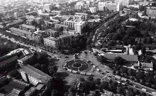 特别策划•我家的相册⑨：当代雷锋“魁叔”