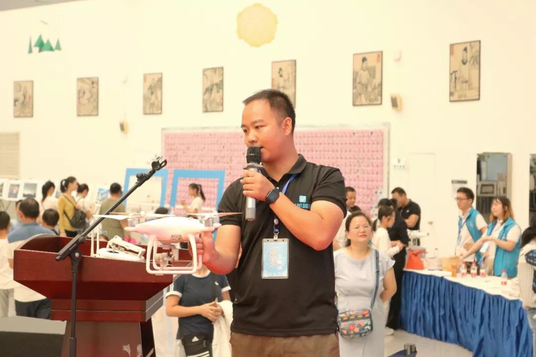 交通安全教育从婴幼儿抓起,交通安全教育从小培养