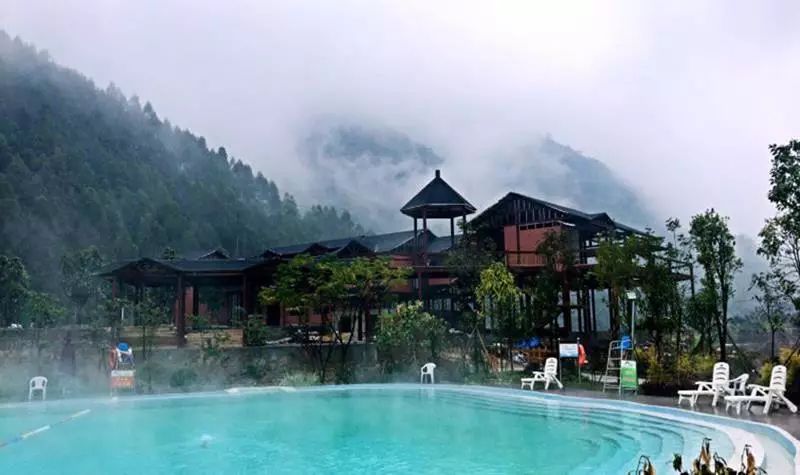 带你看防城港的美景,关于防城港风景的诗句