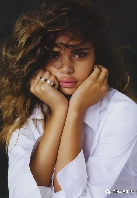 淇濆姞鍒╀簹濂冲瓙涓板攪,淇濆姞鍒╀簹濮戝涓板攪