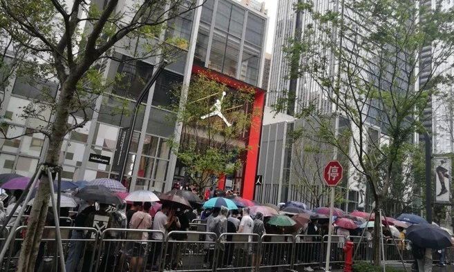 炒鞋反映了什么问题,炒鞋现象有多可怕