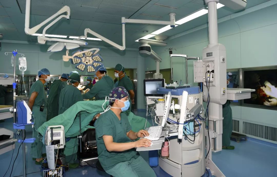 医路前行图,医路历程十六年