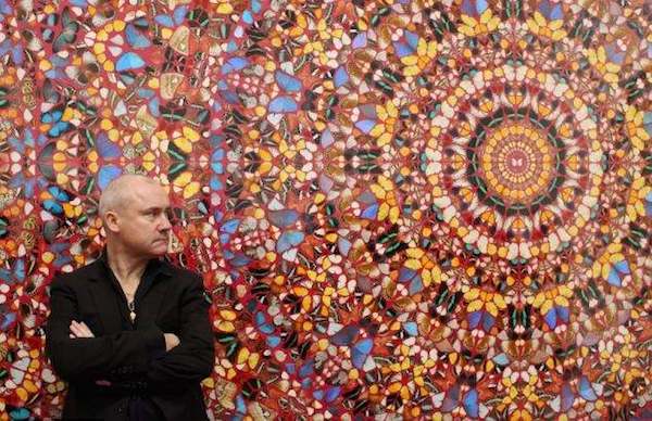 一周艺术人物｜戈尔戈尼“告别”大地，赫斯特“回归”蝴蝶