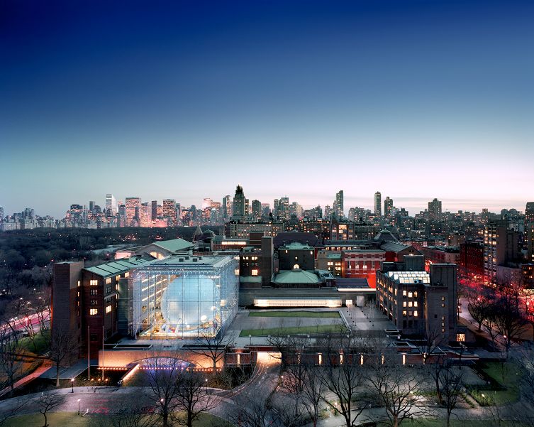 上海打造总部基地,上海总部基地建设