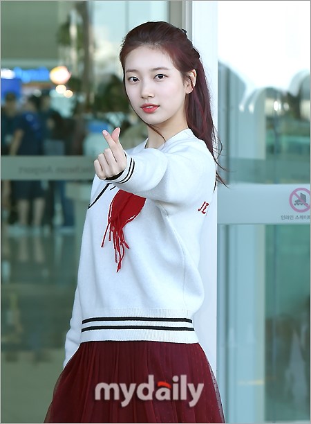 韩国花旦秀智视频,韩国女神秀智真的太漂亮了