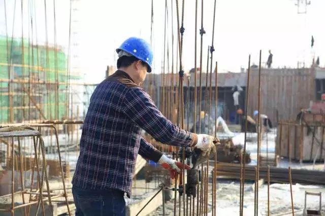 工程中分包和内包区别,工程挂靠与内部承包有什么区别