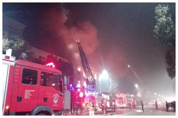 垃圾起火原因和处理,垃圾着火有害吗